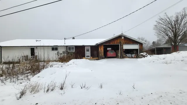 $320,000 | 6 Dugar Road, Worcester, VT 05682