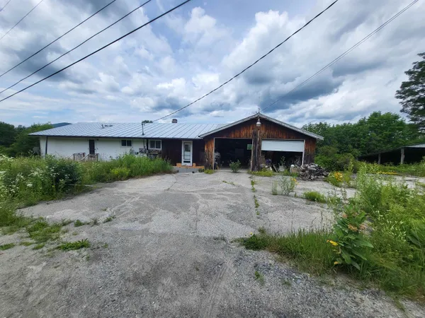 $320,000 | 6 Dugar Road, Worcester, VT 05682