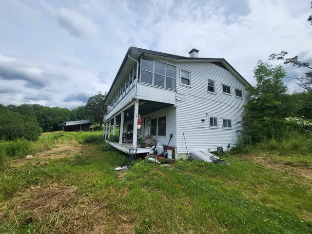 $320,000 | 6 Dugar Road, Worcester, VT 05682