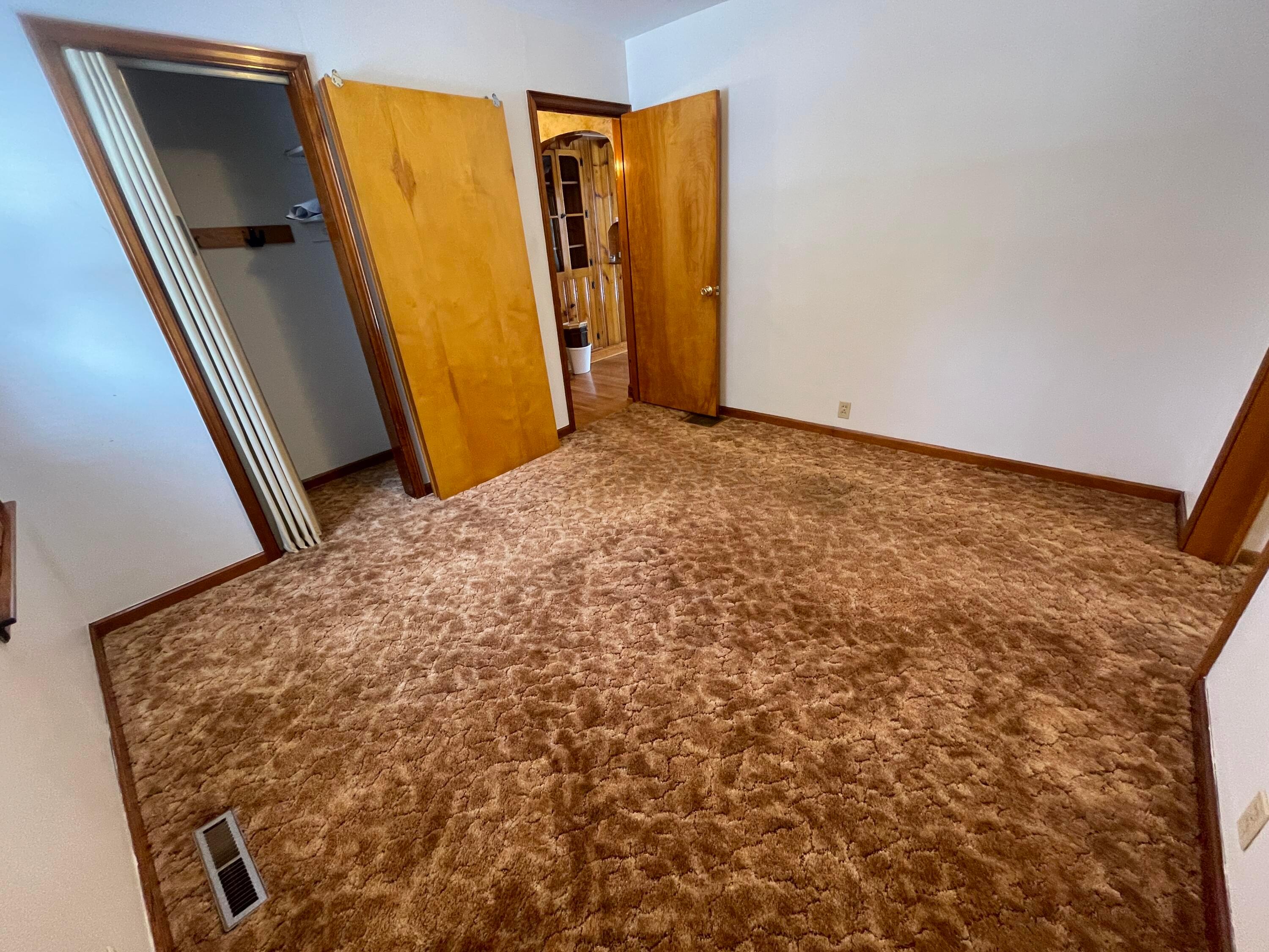 21899 Sycamore Road Gambier, OH 43022 - Photo 20 of 48 19