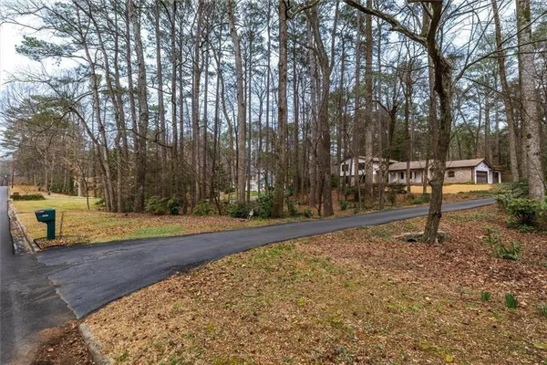 $619,000 | 5087 Antelope Lane, Smoke Rise, GA 30087