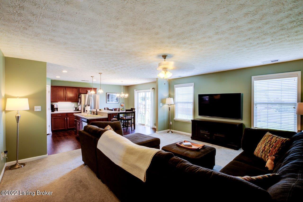 343 Golden Wing Road Mount Washington, KY 40047 - Photo 5 of 42 Open concept living