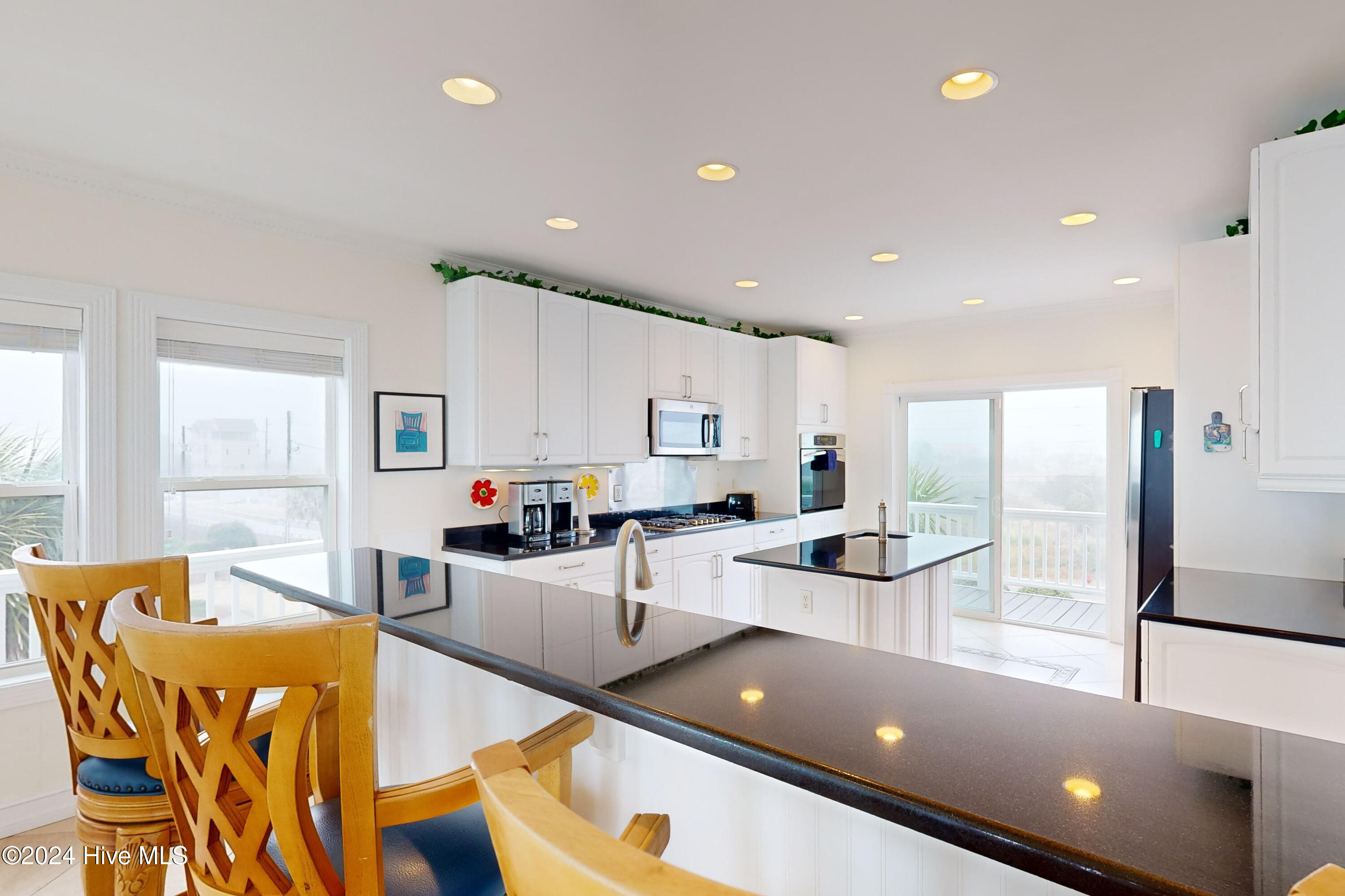 764 New River Inlet Road North Topsail Beach, NC 28460 - Photo 20 of 68 764 New River Inlet Road - Interiors - E