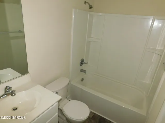 $1,155 | 201 Shipman Road, Unit 39, Havelock, NC 28532