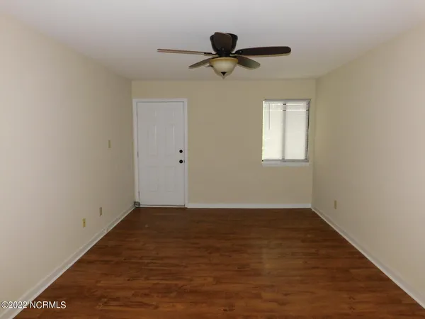 $1,055 | 201 Shipman Road, Unit 39, Havelock, NC 28532