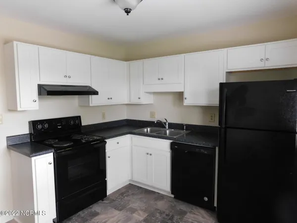 $1,055 | 201 Shipman Road, Unit 39, Havelock, NC 28532