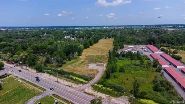 $800,000 | 2557 Niagara Falls Boulevard, Niagara Falls, NY 14304