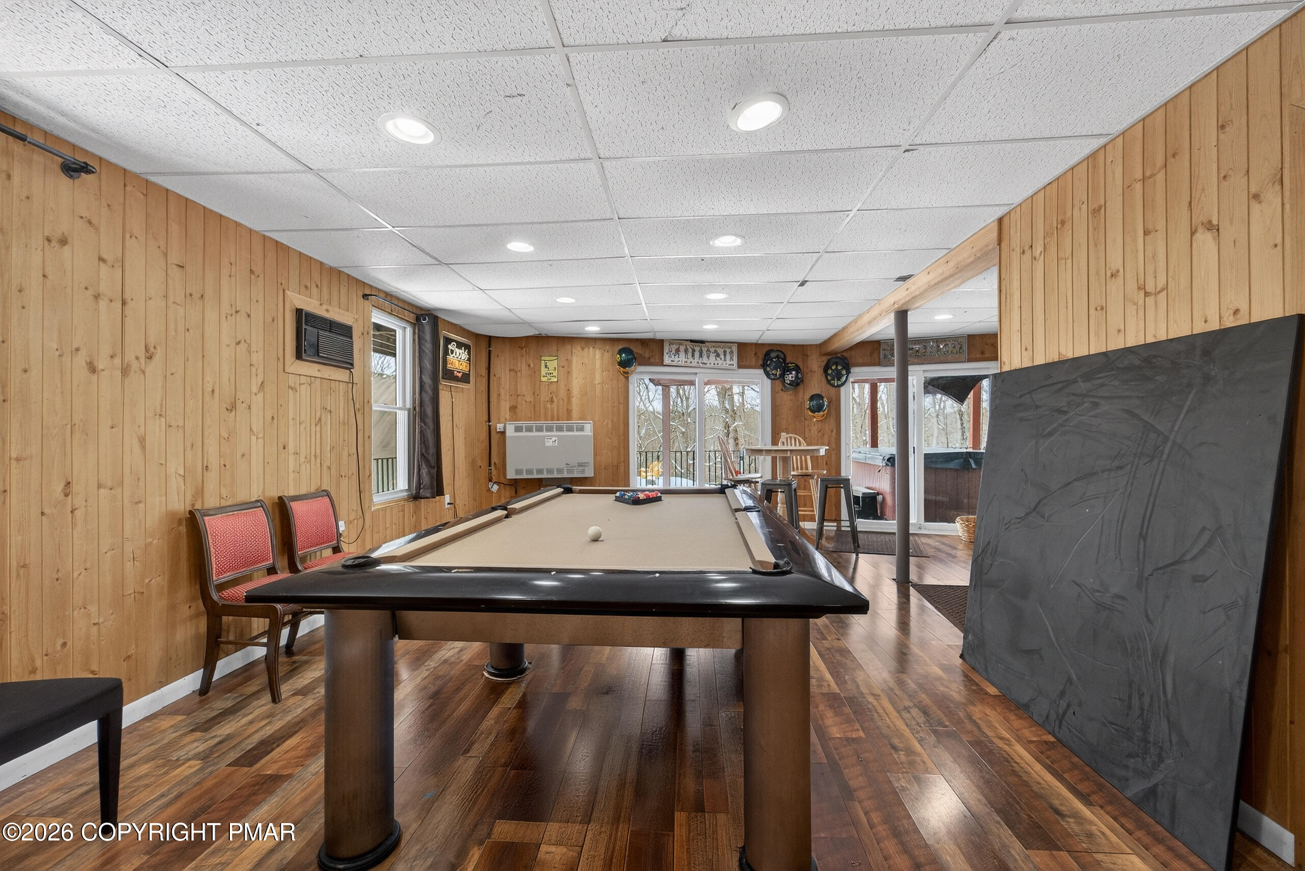 3112 Spring Court Bushkill, PA 18324 - Photo 23 of 52 a livingroom with furniture wooden floor and window