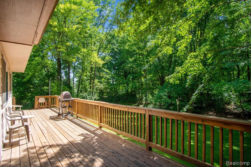 11350 Parshall Road Fenton, MI 48430 - Photo 6 of 30