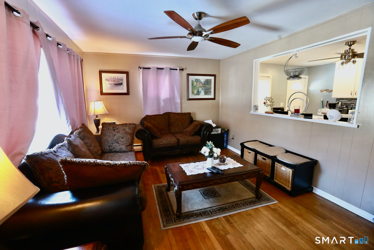 235 Douglas Street Bridgeport, CT 06606 - Photo 12 of 31