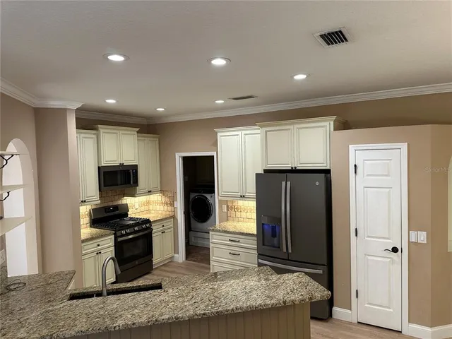 $2,900 | 6619 Buttonbush Court, Lakewood Ranch, FL 34202