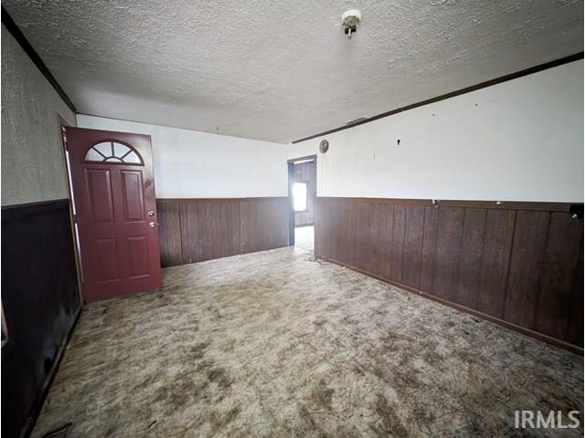 212 Art Gallery Road Bedford, IN 47421 - Photo 3 of 11