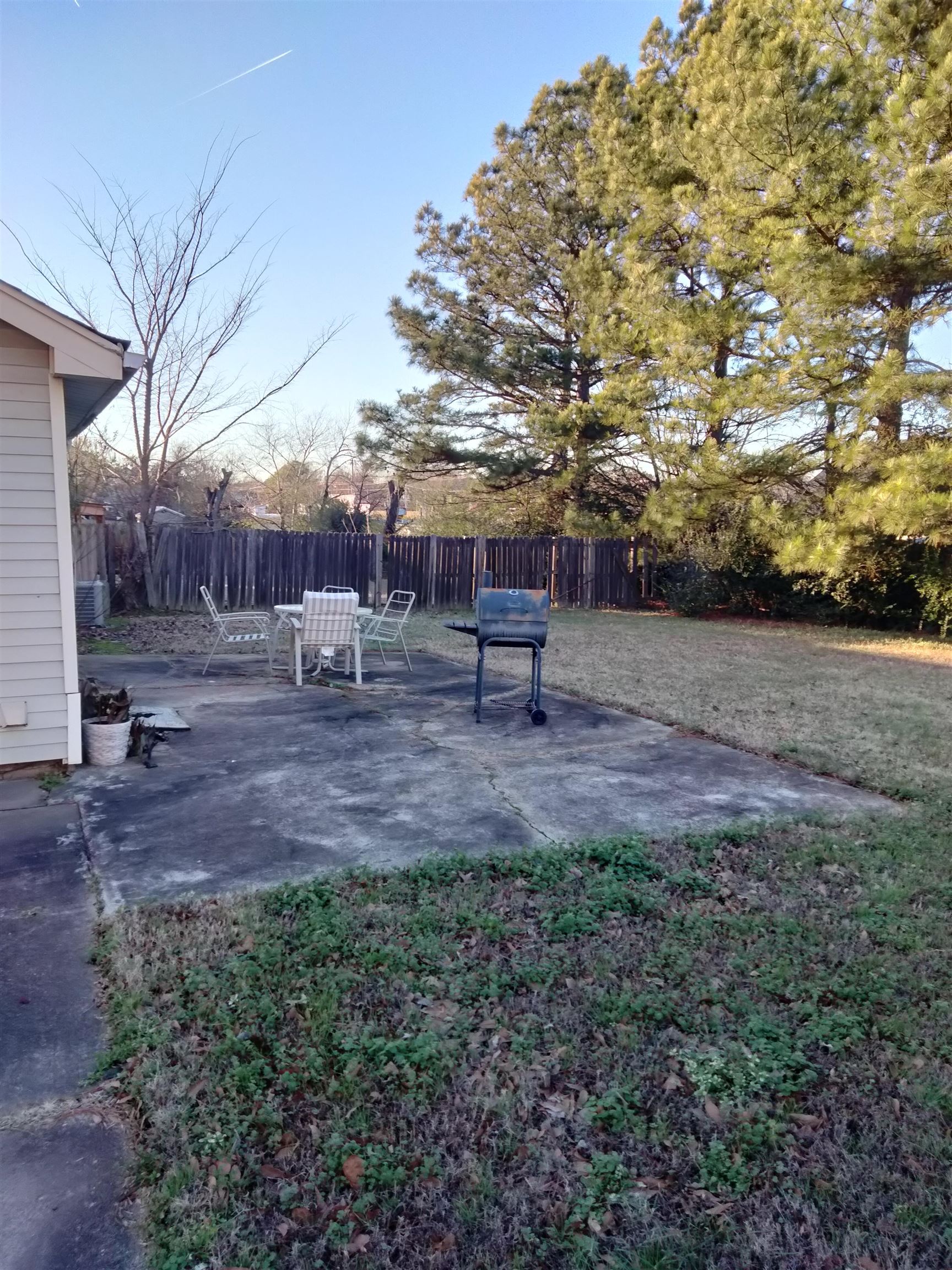 6514 Falling Mist Lane Memphis, TN 38141 - Photo 19 of 21 a view of yard with patio