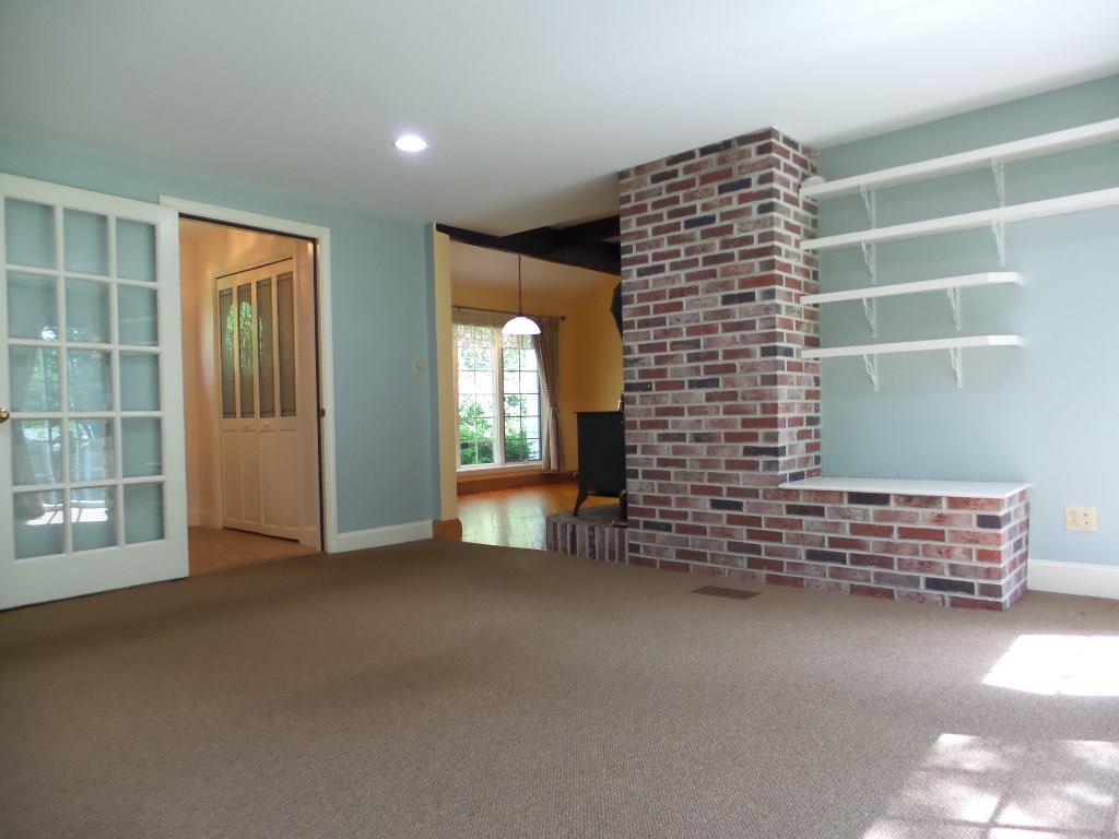54 River Road Benton, ME 04901 - Photo 6 of 35 Family room looking towards foyer &...