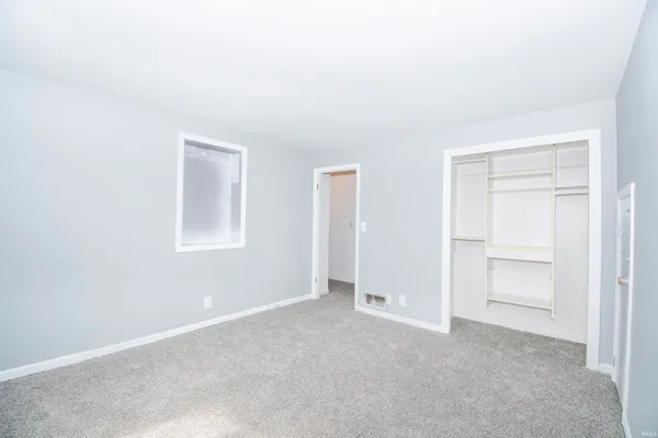 $197,000 | 3021 Lynn Avenue, Fort Wayne, IN 46805