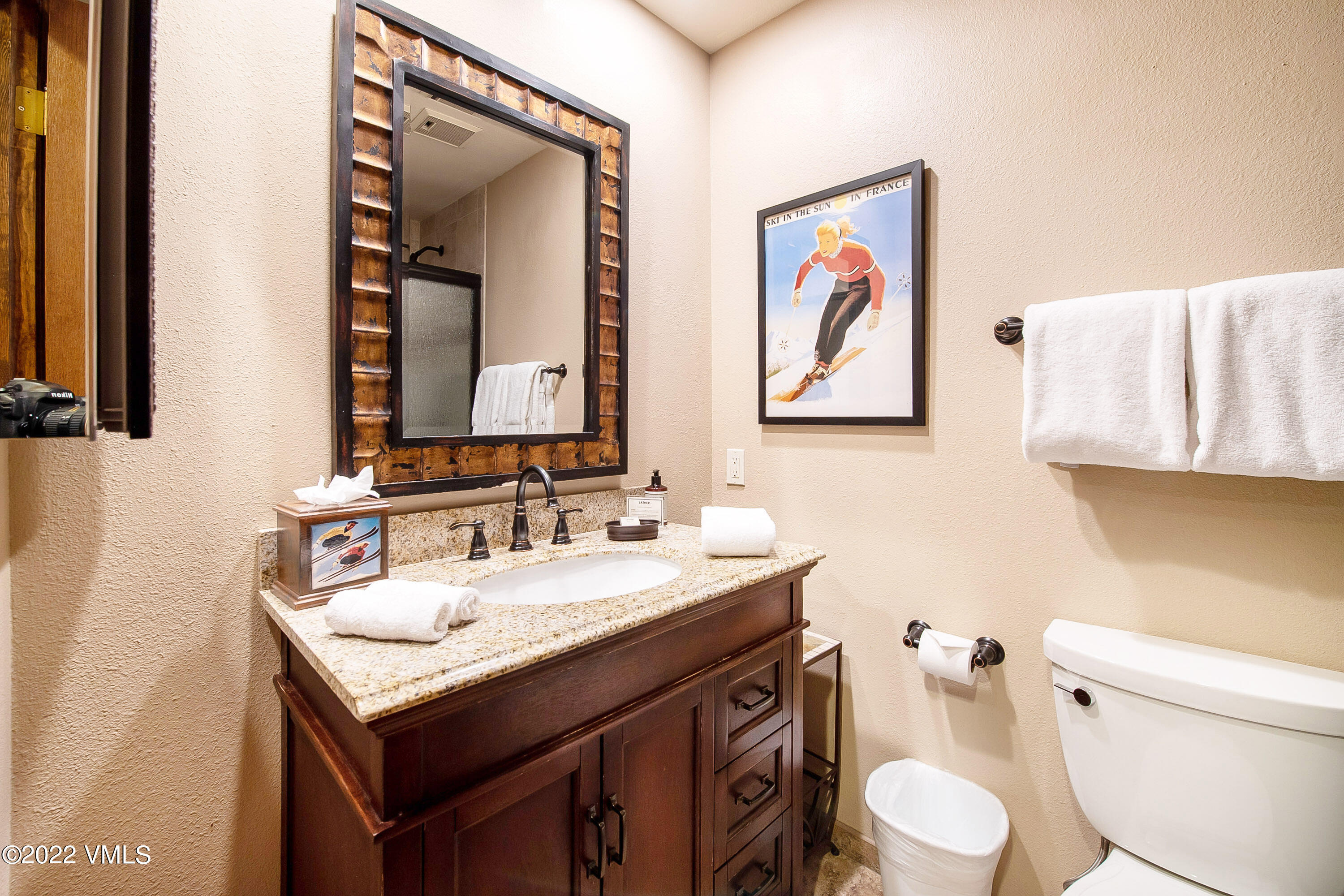 137 Benchmark Road, Unit 322 Avon, CO 81620 - Photo 13 of 13 20220919_Seasons_322_0023