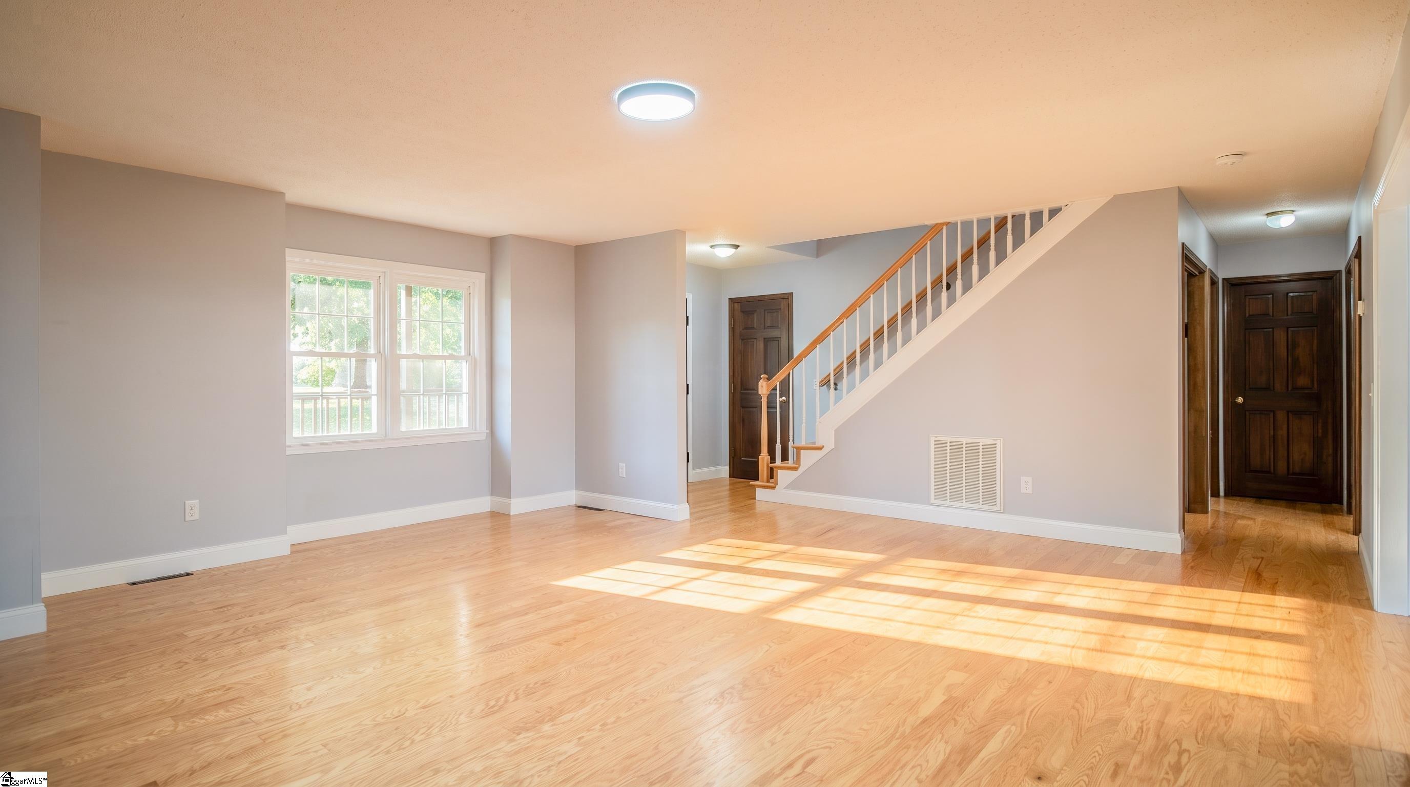 111 Northridge Road Greer, SC 29650 - Photo 7 of 43