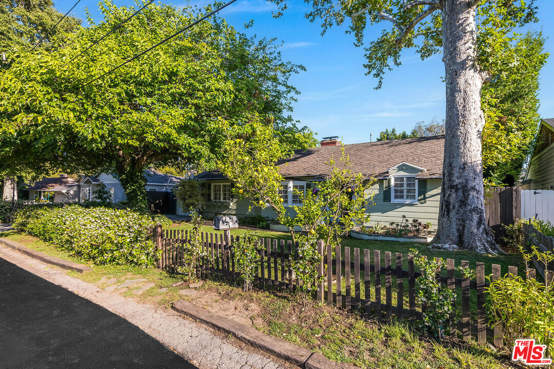 11146 Valley Spring Lane Studio City, CA 91602 - Photo 55 of 58
