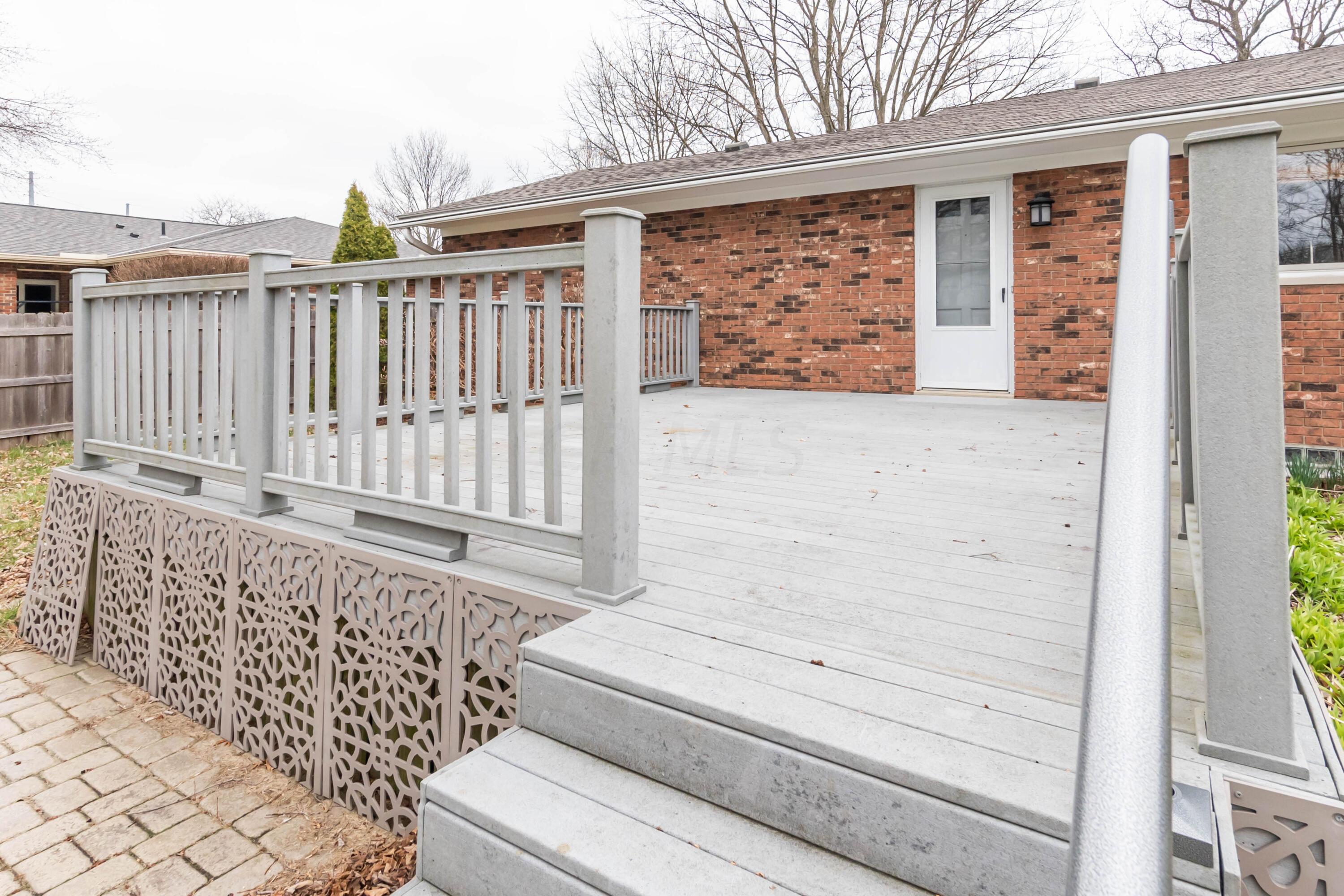 1089 Cole Road Galloway, OH 43119 - Photo 31 of 31 DSC_4300