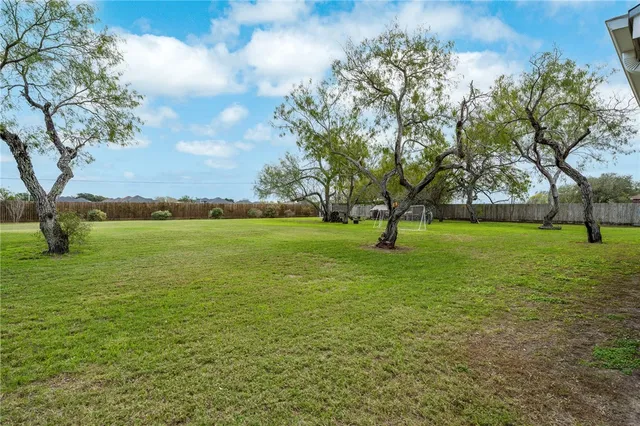 $649,000 | 2 Schendel Road, Portland, TX 78374