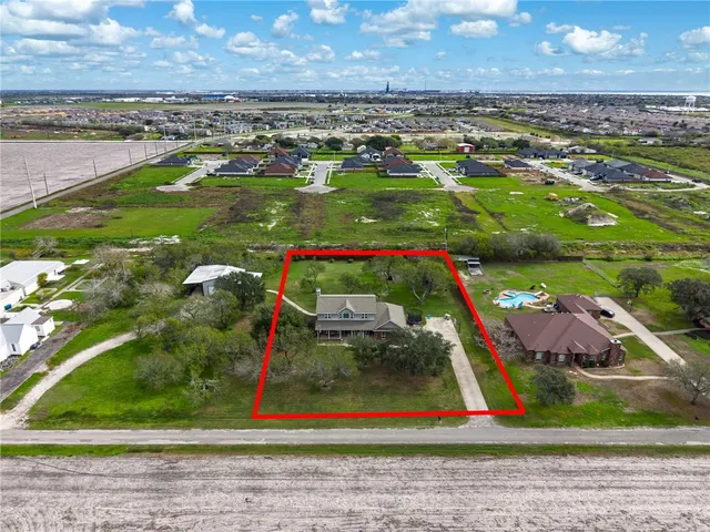 $649,000 | 2 Schendel Road, Portland, TX 78374