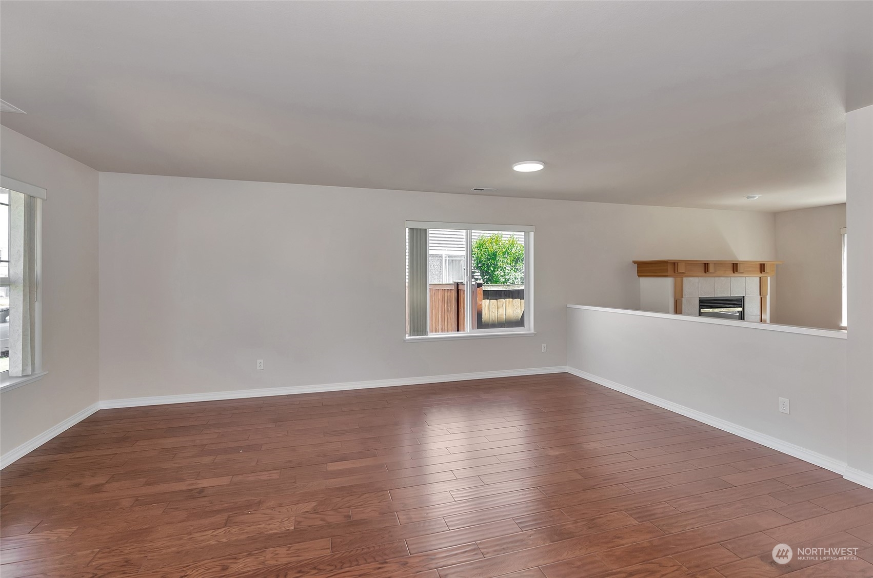 16935 Southeast 182nd Place Renton, WA 98058 - Photo 5 of 30 Gallery Image 5