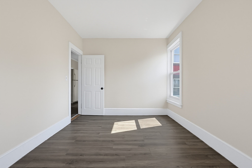 230 Pleasant Street Worcester, MA 01609 - Photo 27 of 41