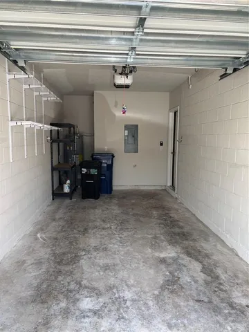 $2,300 | 14111 Crimson Avenue, Bradenton, FL 34211