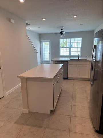 $2,300 | 14111 Crimson Avenue, Bradenton, FL 34211