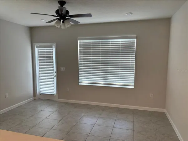 $1,950 | 14111 Crimson Avenue, Bradenton, FL 34211