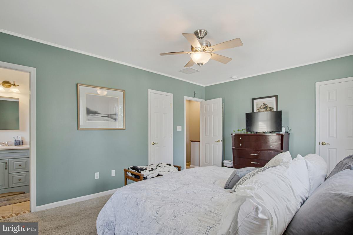 1617 Hilltop Road Edgewater, MD 21037 - Photo 21 of 36