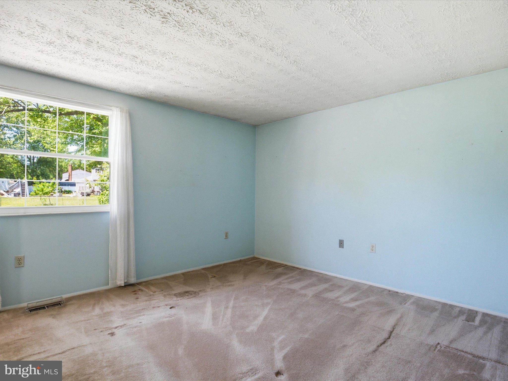 6314 West Vein Road Bowie, MD 20720 - Photo 19 of 28 a view of an empty room and a window