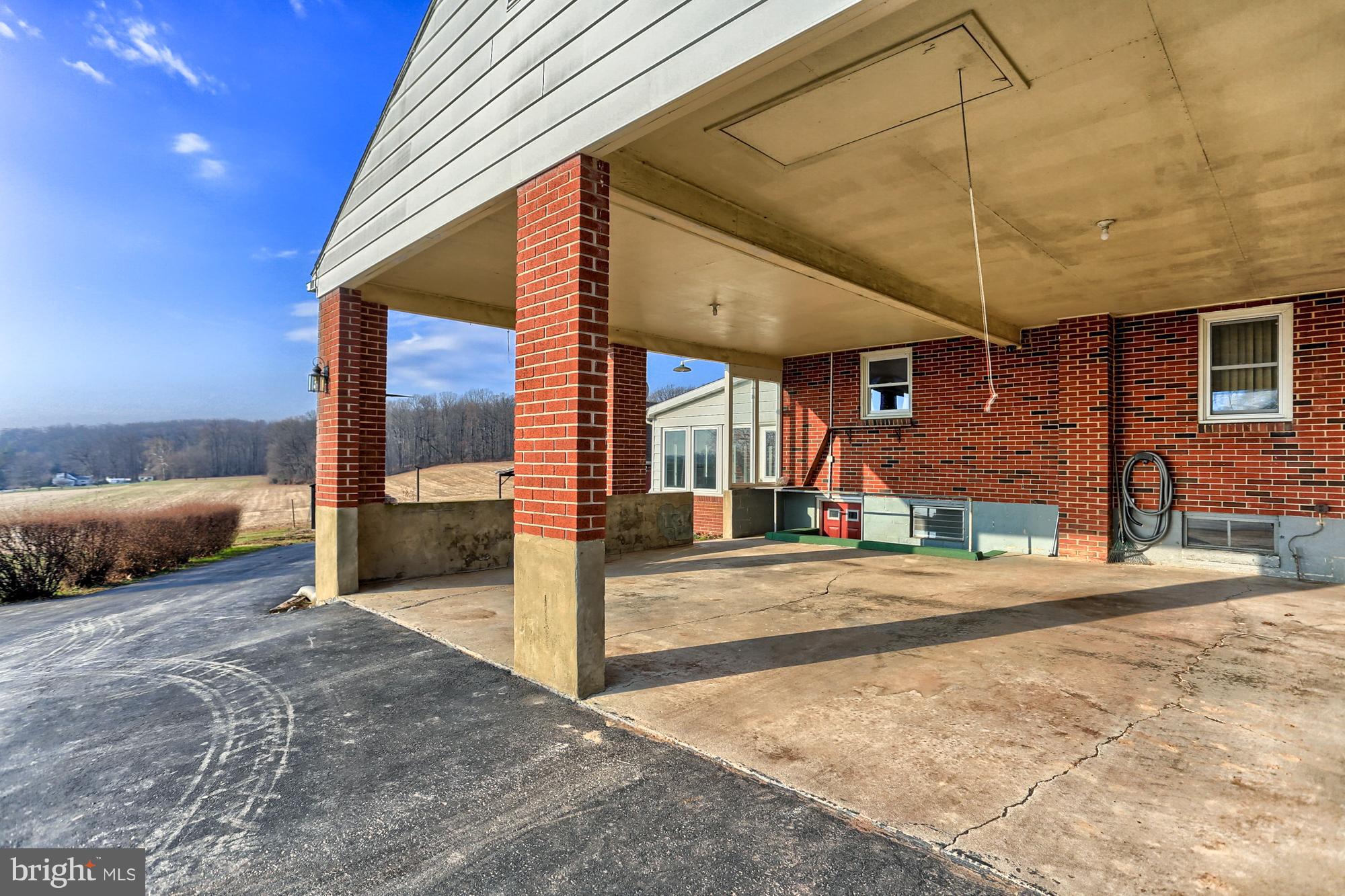742 Lake Road Spring Grove, PA 17362 - Photo 30 of 33