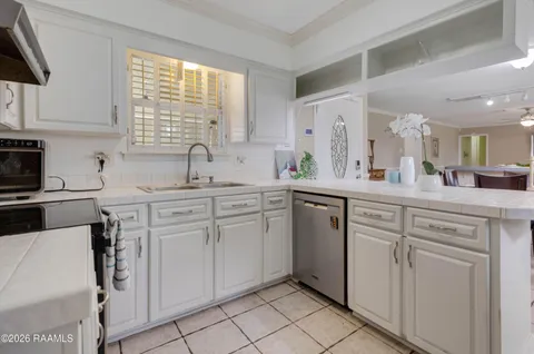 $254,900 | 303 Estainville Avenue, Lafayette, LA 70508