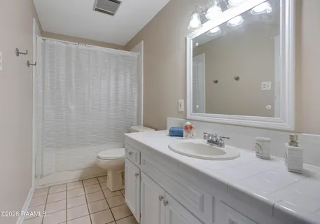 $254,900 | 303 Estainville Avenue, Lafayette, LA 70508