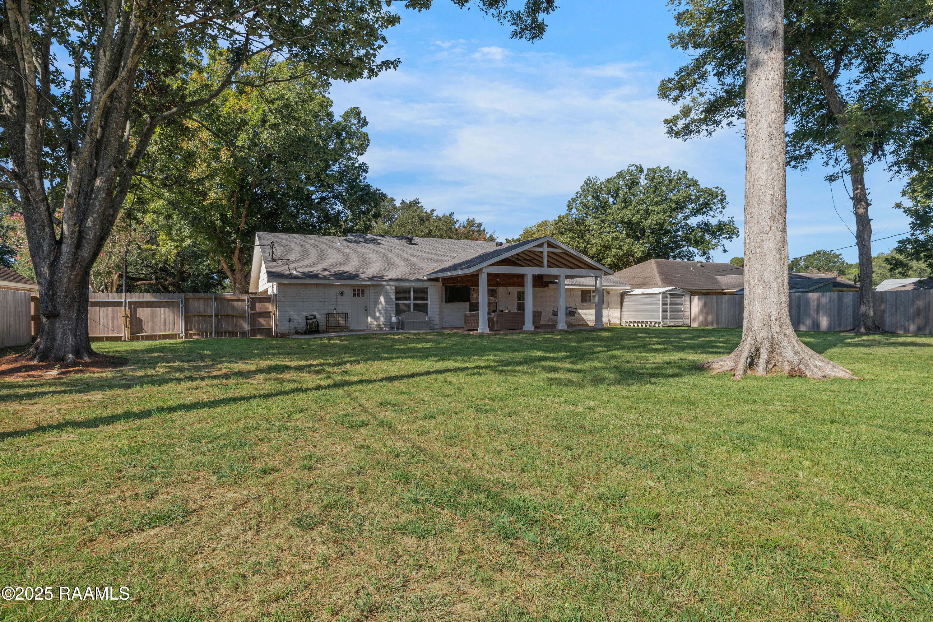 303 Estainville Avenue Lafayette, LA 70508 - Photo 18 of 22 Large Yard