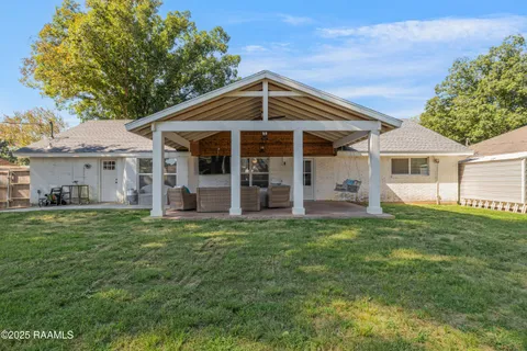 $269,900 | 303 Estainville Avenue, Lafayette, LA 70508