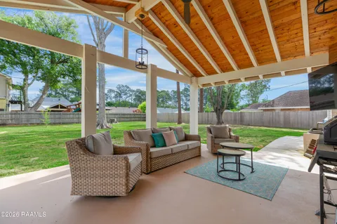 $254,900 | 303 Estainville Avenue, Lafayette, LA 70508