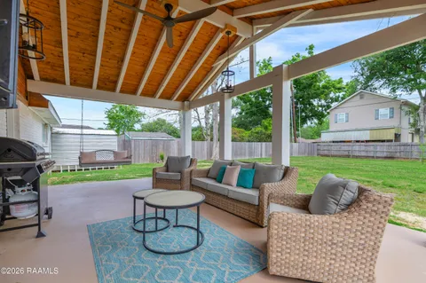 $254,900 | 303 Estainville Avenue, Lafayette, LA 70508