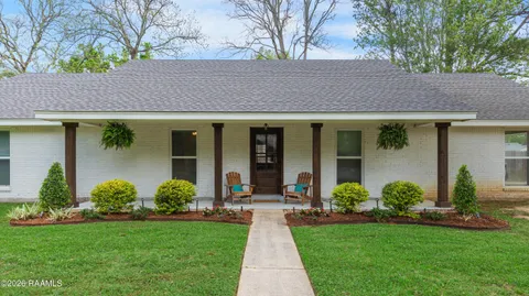 $254,900 | 303 Estainville Avenue, Lafayette, LA 70508