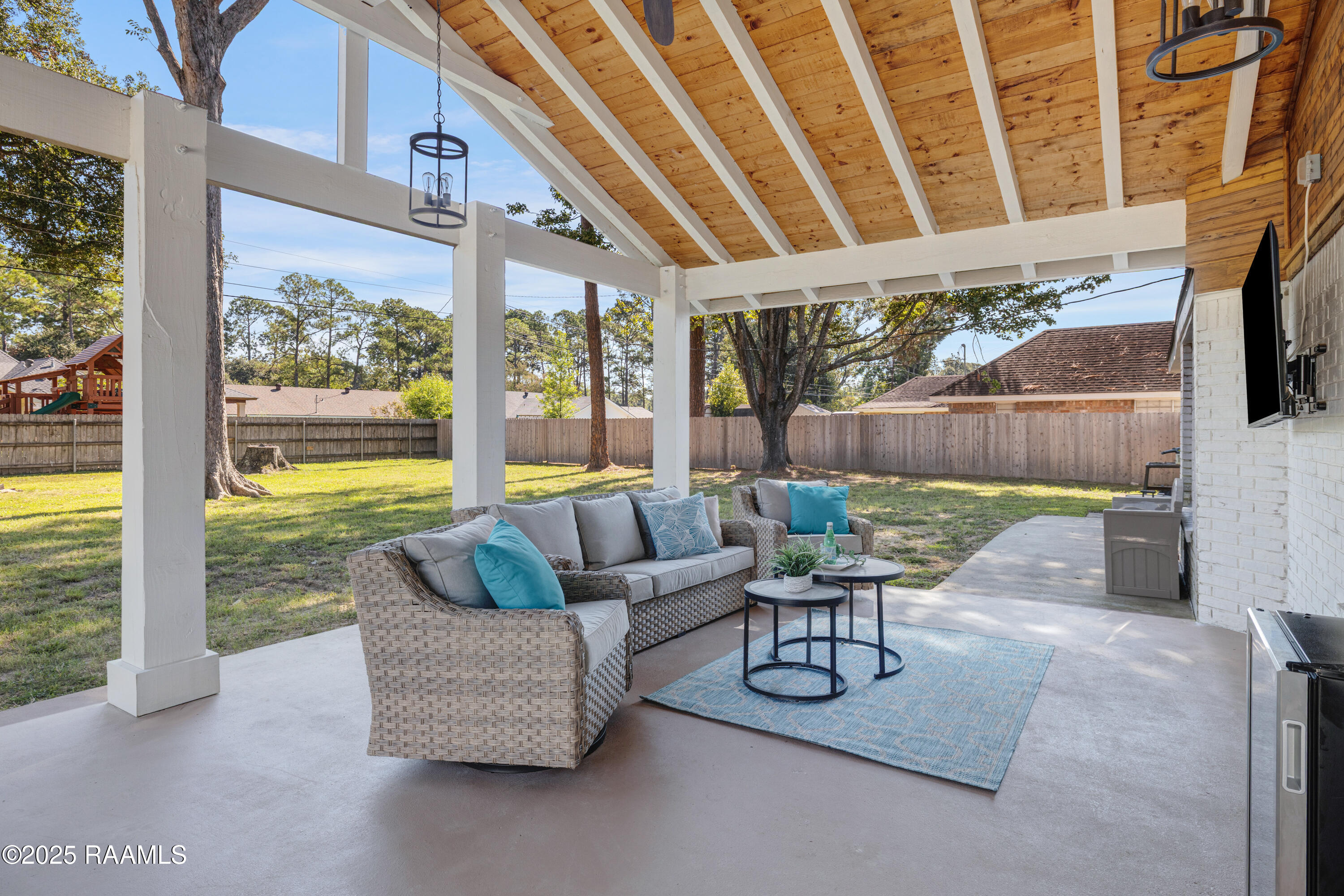 303 Estainville Avenue Lafayette, LA 70508 - Photo 4 of 22 Patio