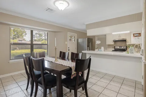 $269,900 | 303 Estainville Avenue, Lafayette, LA 70508