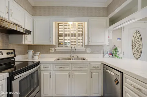 $269,900 | 303 Estainville Avenue, Lafayette, LA 70508