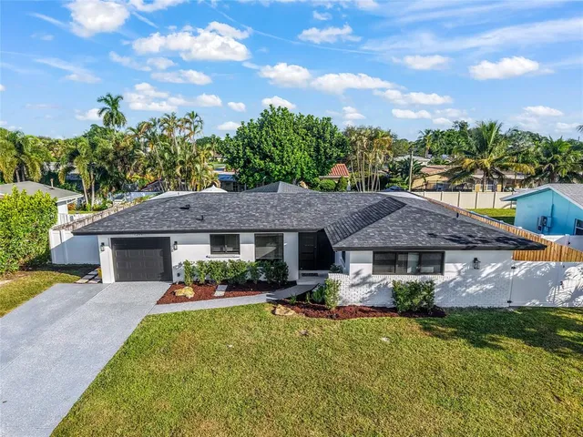 $1,180,000 | 1399 West Camino Real, Boca Raton, FL 33486