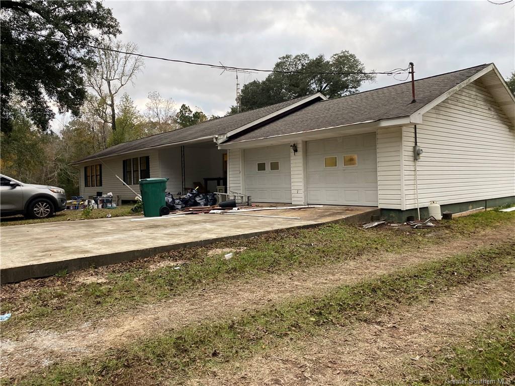 622 Bernice Perkins Road Starks, LA 70661 - Photo 2 of 5 Gallery Image 2