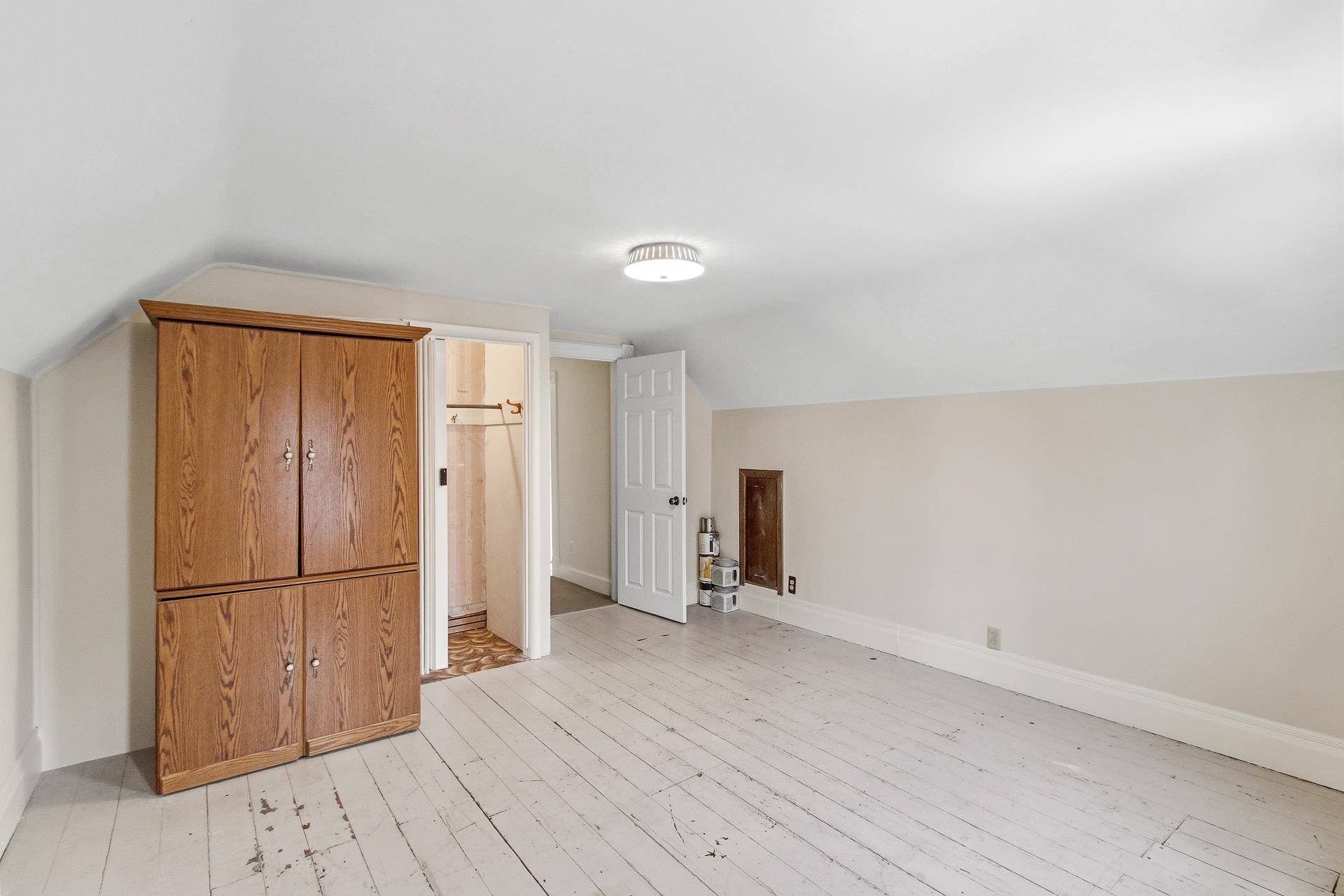 104 South 5th Street Mount Horeb, WI 53572 - Photo 19 of 33