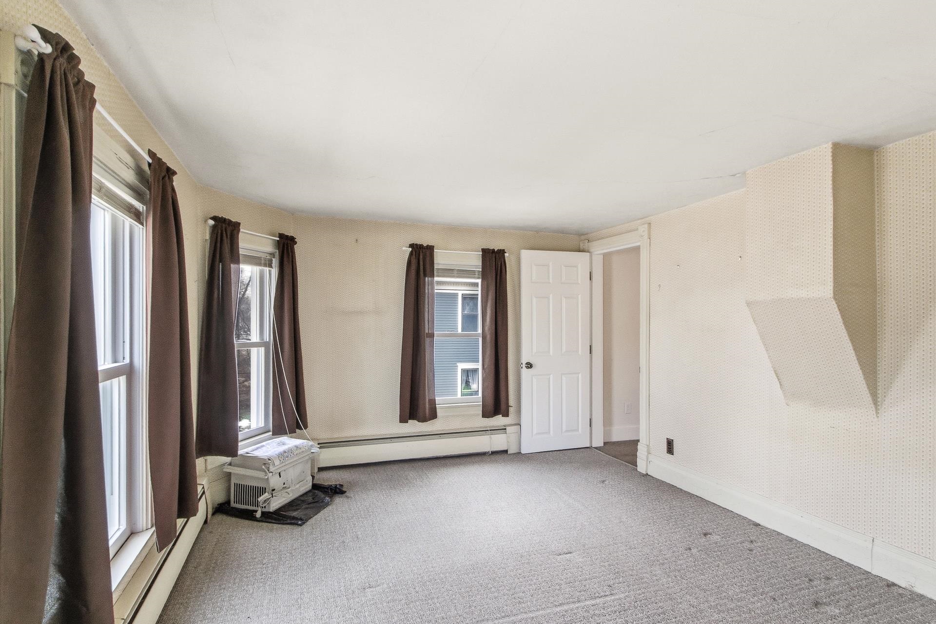 104 South 5th Street Mount Horeb, WI 53572 - Photo 29 of 33