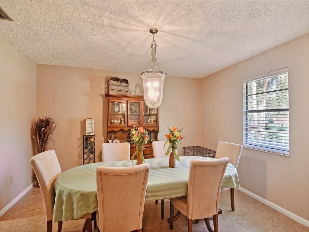 8305 Salerno Road Fort Pierce, FL 34951 - Photo 6 of 17 Gallery Image 6
