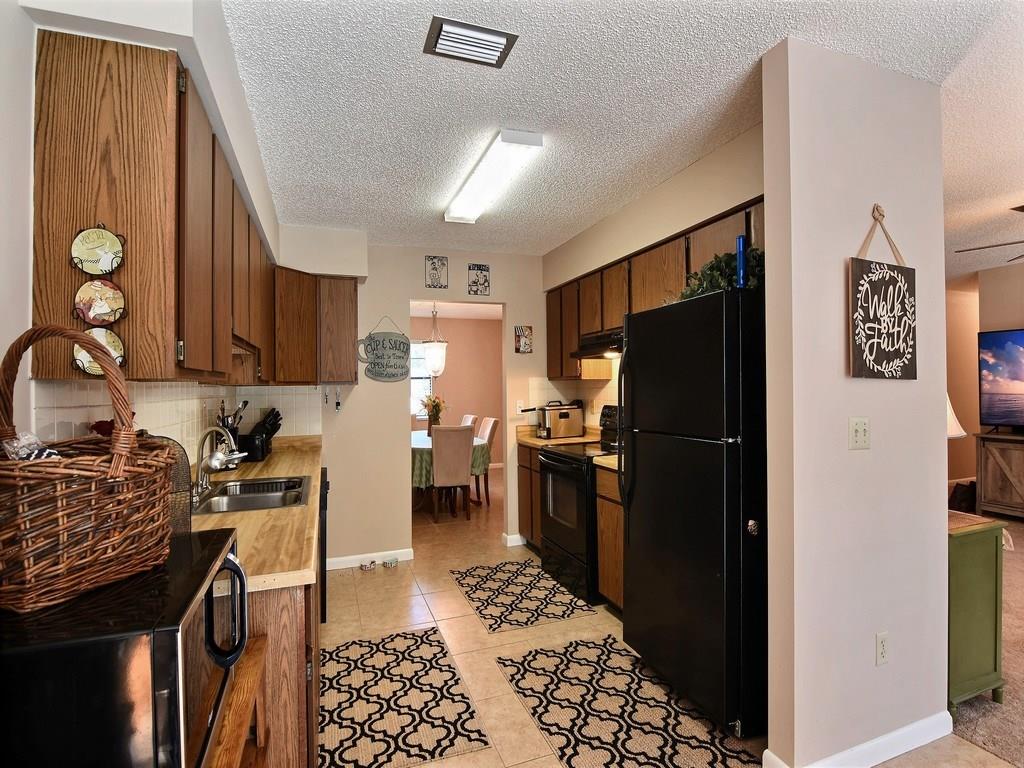 8305 Salerno Road Fort Pierce, FL 34951 - Photo 8 of 17 Gallery Image 8