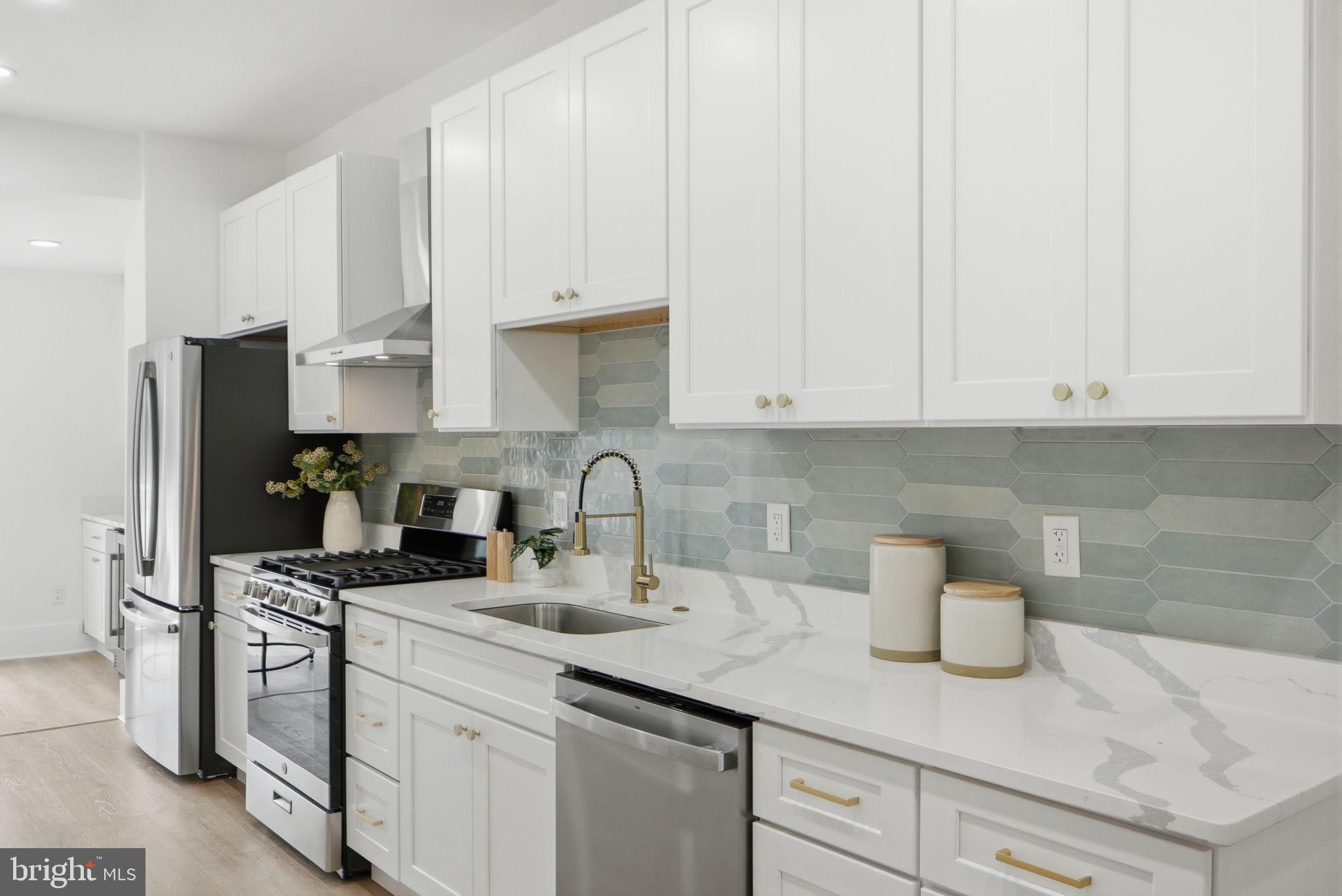 325 14th Street Northeast Washington, DC 20002 - Photo 14 of 37